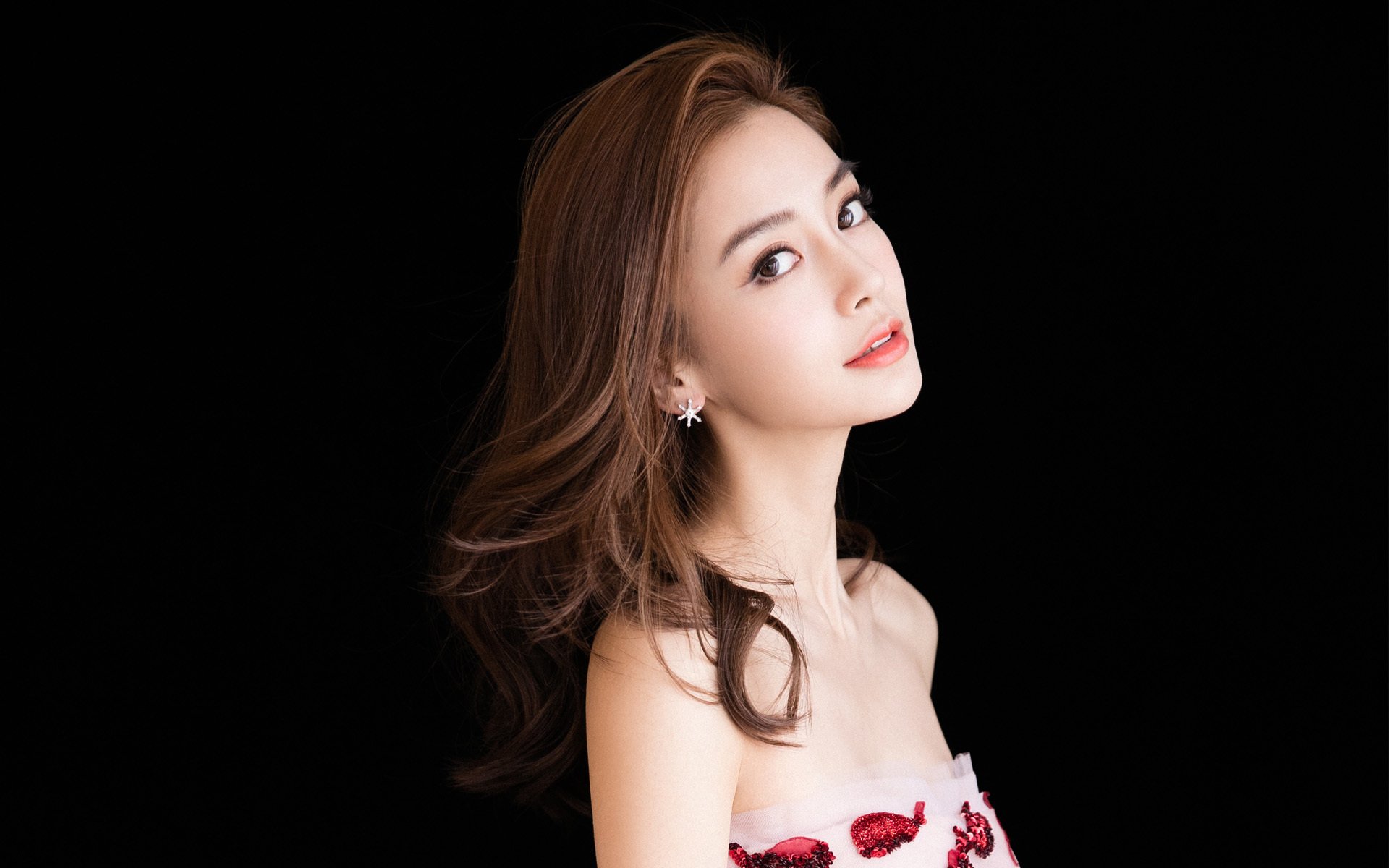 开云体育官方-_国内青少年网球联赛：培养未来冠军的摇篮_，中国青少年网球