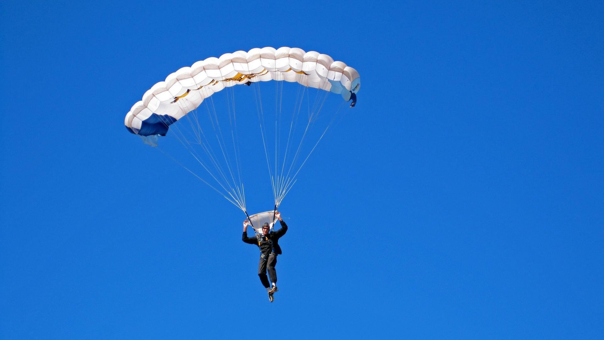 开云体育下载官网-中国篮球联赛将引入新规则，提升竞技水平，中国篮球竞赛制度改革